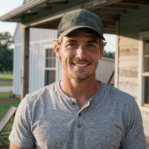 Portrait of Wyatt, a verified farmer from Little Rock, AR